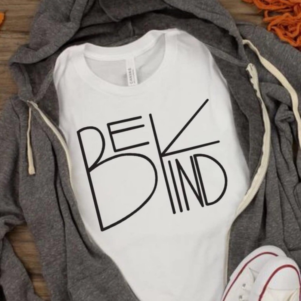 Be Kind White T-Shirt Unisex
